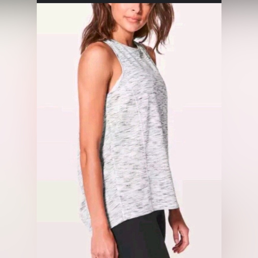 Lululemon tank top